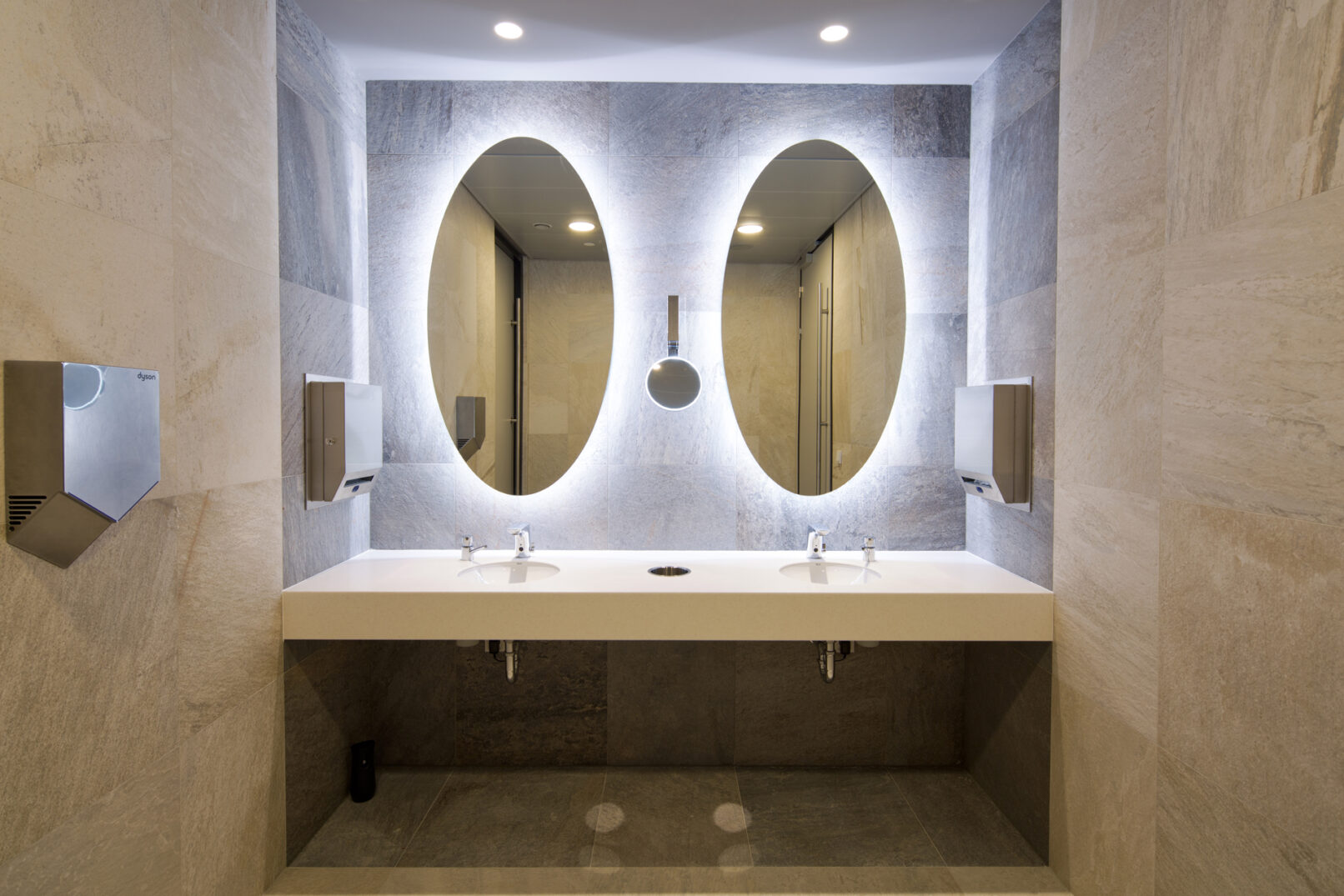 © Piotr Krajewski http://pkrajewski.pl