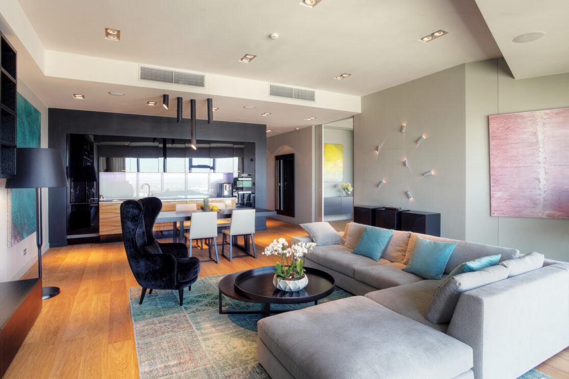 Idea light wroclaw sky tower img 9480